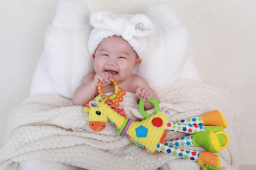 商丘宝宝的口欲期